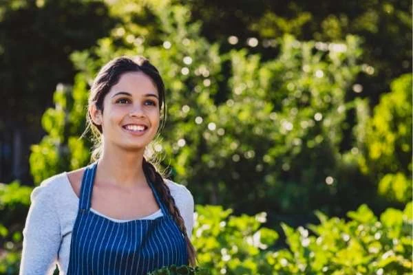 Farmer's wife looking ahead