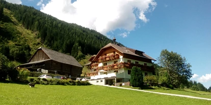Urlaub auf dem Bauernhof - Streichelzoo - Dürnstein in der Steiermark - Der Hoanz´nhof - Brigitte und Martin Weichbold