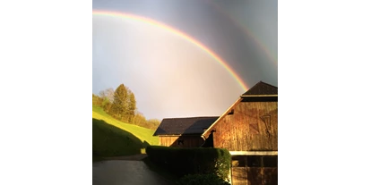 Urlaub auf dem Bauernhof - Tiere am Hof: Kühe - St. Jakob (Ferndorf) - nach Regen kommt wieder Sonnenschein!  - Forstnighof
