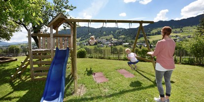 Urlaub auf dem Bauernhof - Mithilfe beim: Eier sammeln - Buchenberg (Landkreis Oberallgäu) - Wiesenhof Rusch
