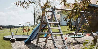 Urlaub auf dem Bauernhof - Art der Unterkunft: Ferienwohnung - Allgäu - Unser schöner Spielplatz. - Biohof Stadler