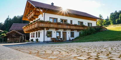 Urlaub auf dem Bauernhof - ideal für: Familien - Schöllnach - Ferienhof Schmalzgrub