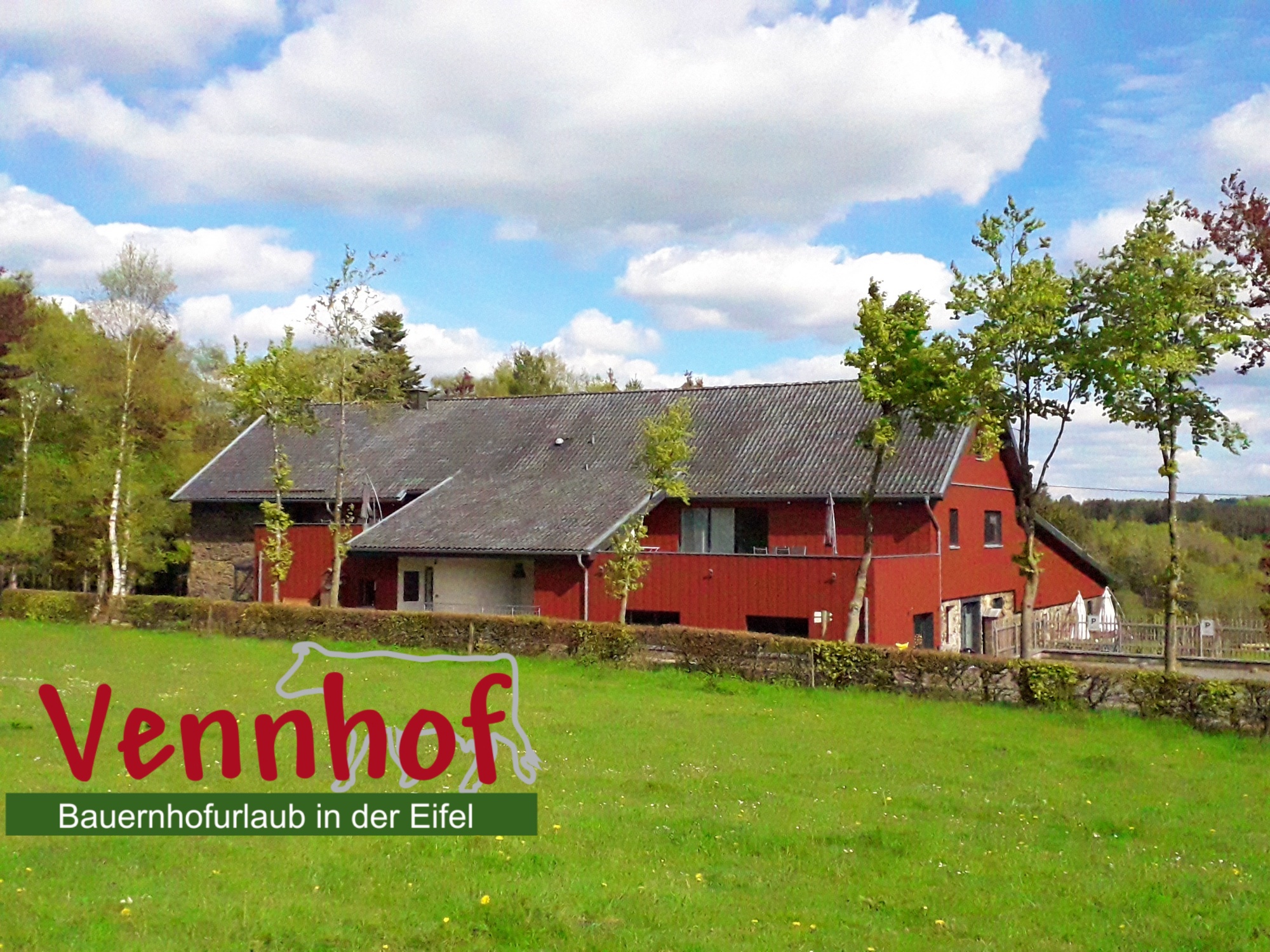 Ferme de vacances - Unser Ferienhof: hier sind das Bauernhaus, die beiden Ferienwohnungen Stall und Scheune und die Ferienzimmer Venn und Eifel untergebracht. - Ferienhof Vennhof