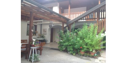 Urlaub auf dem Bauernhof - Terrasse oder Balkon am Zimmer - Niederösterreich - Gaudihof Kaltenbrunner