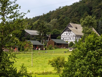 vacation on the farm - Fahrzeuge: Futtermischwagen - North Rhine-Westphalia - Hof Keppel