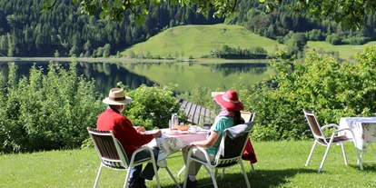 Urlaub auf dem Bauernhof - Mithilfe beim: Tiere pflegen - Unterzmöln - Ferienhof Obergasser & Pension Bergblick