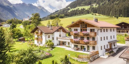 Urlaub auf dem Bauernhof - Tiere am Hof: Ziegen - Trentino-Südtirol - Untermairhof Sommer - Untermairhof