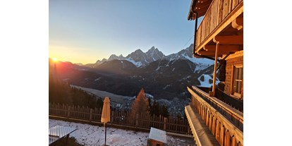 Urlaub auf dem Bauernhof - ideal für: Sportler - Toblach - Sonnenaufgang im Winter - Bergbauernhof Glinzhof
