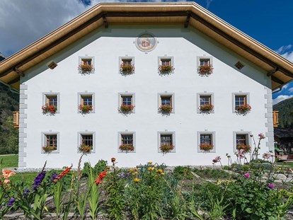 Urlaub auf dem Bauernhof - Mithilfe beim: Heuernten - Südtirol - Pichlerhof