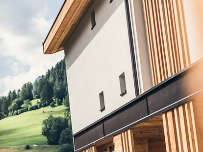 Urlaub auf dem Bauernhof - Mithilfe beim: Eier sammeln - Südtirol - Lichtung Woldererhof