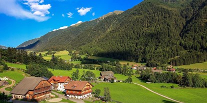 Urlaub auf dem Bauernhof - Mithilfe beim: Eier sammeln - Mühlbach (Trentino-Südtirol) - Bergerhof