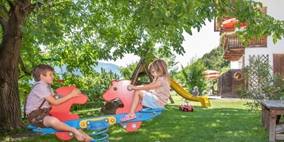 Urlaub auf dem Bauernhof - ideal für: Mitarbeit - Trentino-Südtirol - Spielplatz - Wieserhof