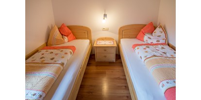 Urlaub auf dem Bauernhof - Preisniveau: moderat - Trentino-Südtirol - Kinderschlafzimmer - Schgagulerhof