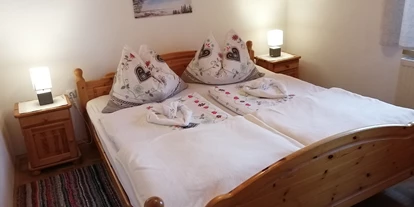 Urlaub auf dem Bauernhof - ideal für: Pärchen - Unterleidenberg - Ferienwohnung 1, Schlafzimmer  - Bergbauernhof Rami 