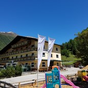 Holiday farm - Hausbild Sommer - Reiterhof Alpin Appart