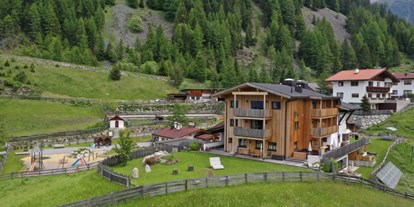 Urlaub auf dem Bauernhof - ideal für: Ruhesuchende - Ried im Oberinntal - Bio & Reiterhof der Veitenhof im Sommer  - Bio und Reiterhof der Veitenhof