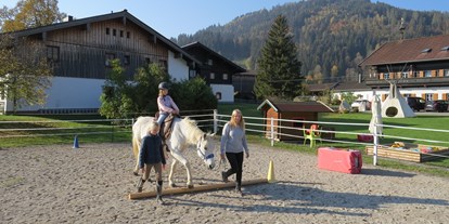Urlaub auf dem Bauernhof - Stromanschluss: für E-Bikes - Hollersbach im Pinzgau - Thomanhof Baby und Kinderbauernhof