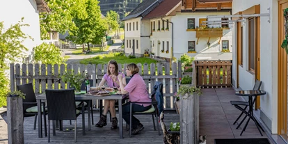 vacanza in fattoria - ideal für: Mitarbeit - Lanz (Kötschach-Mauthen) - Terrasse
 - Bauernhof Oberlöffele