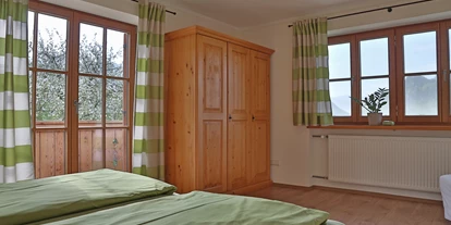 Urlaub auf dem Bauernhof - ideal für: Pärchen - Berndorf bei Salzburg - Schlafzimmer Rosmarin - Sotterhof