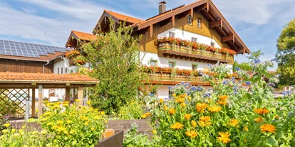 Urlaub auf dem Bauernhof - Terrasse oder Balkon am Zimmer - Mödenham - Edlmann-Hof