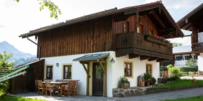 Urlaub auf dem Bauernhof - Bio-Bauernhof - Kitzbühel - Ferienhaus mit Terrasse und Balkon - Schifterhof Ruhpolding
