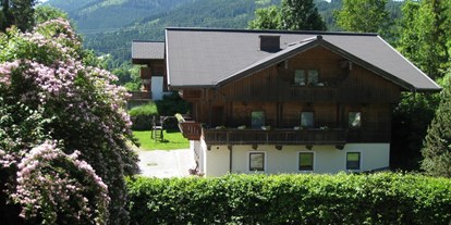 Urlaub auf dem Bauernhof - Wellness: Wellnessbereich - Ramsau am Dachstein - herrlicher Ausblick vom Ferienhaus Kuchelberg - Apartmenthaus Kuchelberg