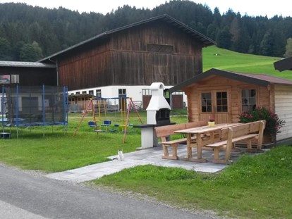 vacanza in fattoria - Tiere am Hof: Ziegen - Gosau - Mayrhofer Anichhofgut