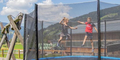 Urlaub auf dem Bauernhof - Salzburger Sportwelt - Spielplatz Garten - Schnell Palfengut