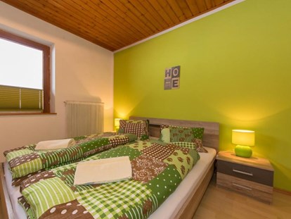 Urlaub auf dem Bauernhof - ideal für: Senioren - Hof (Saalfelden am Steinernen Meer) - Schlafzimmer - Schnell Palfengut