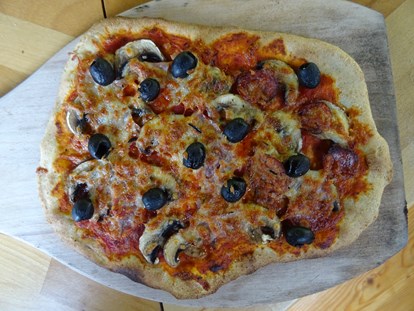vacanza in fattoria - Gemeinschaftsterrasse - Franken - Pizza - gebacken in unseren Holzbackofen - Ferienhof Hohe