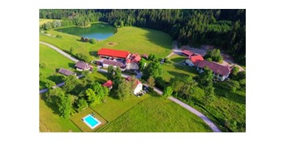 Urlaub auf dem Bauernhof - Schwimmmöglichkeit: Badesee - Zell (Maria Saal, Ebenthal in Kärnten) - Talhof in Kärnten - Ferien am Talhof