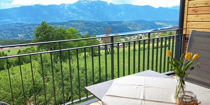 Urlaub auf dem Bauernhof - ideal für: Genuss - Zelsach - Balkon Berg-See-Suite - Bio- und Vitalbauernhof Bacherhof