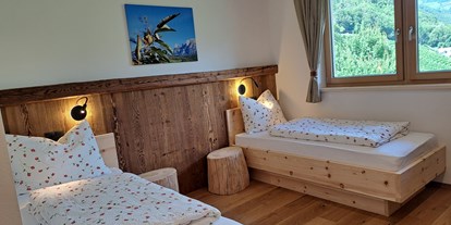 Urlaub auf dem Bauernhof - Umgebung: Urlaub in Stadtnähe - Schlafzimmer der Wohnung Castanea - Pignathof 