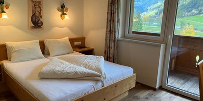 Urlaub auf dem Bauernhof - ideal für: Pärchen - Wald (Arzl im Pitztal) - Zimmer Top 5 - Jedelerhof