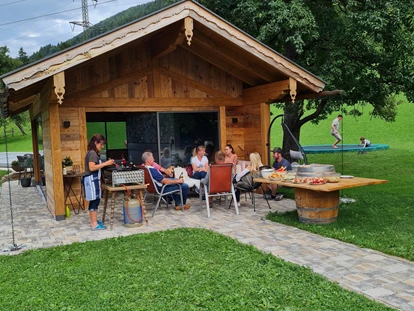 vacances à la ferme - Stromanschluss: für E-Bikes - Almdorf (Saalfelden am Steinernen Meer) - Ferienparadies Taxen