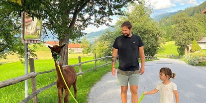 Urlaub auf dem Bauernhof - Rodeln - Salzburg - Alpakas - Ferienparadies Taxen