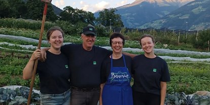 vacation on the farm - Umgebung: Urlaub in den Bergen - Trentino-South Tyrol - Das sind wir, Familie Laimer. - Bachguterhof