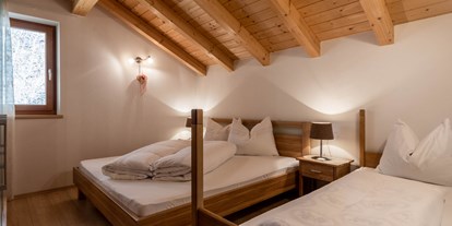 Urlaub auf dem Bauernhof - Art der Unterkunft: Ferienwohnung - Südtirol - Schlafzimmer Nr.2 - Zehenthof