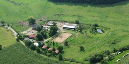 Urlaub auf dem Bauernhof - Lagerfeuerstelle - Thüringen - Luftbild Gut Friedenthal - Gut Friedenthal