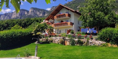 Urlaub auf dem Bauernhof - Umgebung: Urlaub in den Bergen - Kerschbamerhof im Süden Südtirols