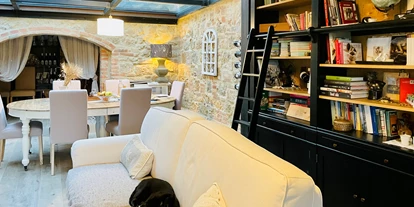 Urlaub auf dem Bauernhof - ideal für: Senioren - Sassofortino - Living room - Vento d’Orcia