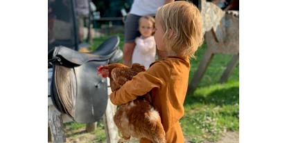 dovolená na farmě - ideal für: Mitarbeit - Hühner fangen - Warfthof Wollatz - Nordseeurlaub mit Feinsinn