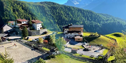 nyaralás a farmon - Urlaubsangebot: Frühlings-Angebot - Tiroler Oberland - Bio und Reiterhof der Veitenhof Familienurlaub Sommer - 1 Kind bis 3 Jahre gratis! 