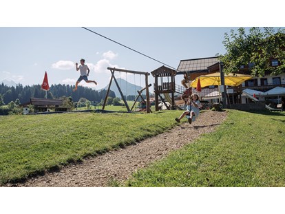 vacanza in fattoria - erreichbar mit: Fahrrad - Dürnberg (Stuhlfelden) - Spielplatz - Feriengut Unterhochstätt