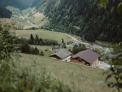 Urlaub auf dem Bauernhof - Lagerfeuerstelle - Lana (Trentino-Südtirol) - Gogerer Hof, auf 1200 Meereshöhe, mitten in der Natur - Gogerer Hof