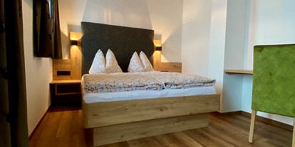 Urlaub auf dem Bauernhof - ideal für: Pärchen - Lämmerbach - Schlafzimmer - Appartement 2  - Finkhof Appartements