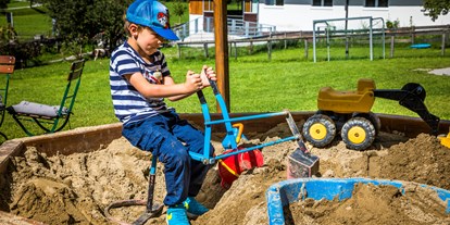 Urlaub auf dem Bauernhof - Art der Unterkunft: Zimmervermietung - Pongau - großer Spielplatz, neu Wasserspielplatz.... - Baby- und Kinderferienbiobauernhof Sinnhubbauer