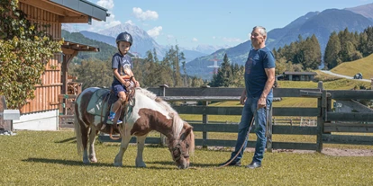 vakantie op de boerderij - Oostenrijk - Pony reiten - Kinderbauernhof Albeineler Pitztal Tirol