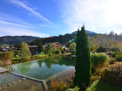 vacation on the farm - Verleih: Rodel - Tyrol - Unser Badesee hat eine Wasserfläche von 680 m².
Ein wahrer Genuss und Badespaß. - Familotel Landgut Furtherwirt