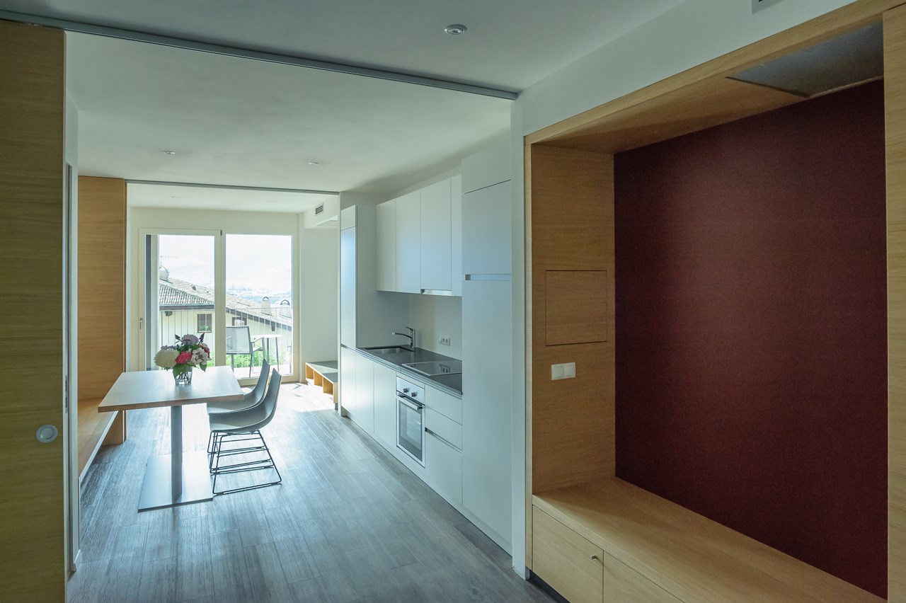 Tholr Ferienwohnungen  Presentation of the rooms Lagrein Red